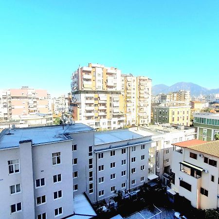 Apartamento Centerscape - Studio By Dion Tirana Exterior foto