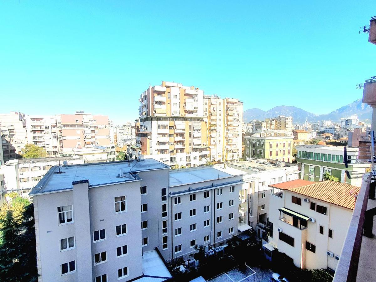 Apartamento Centerscape - Studio By Dion Tirana Exterior foto