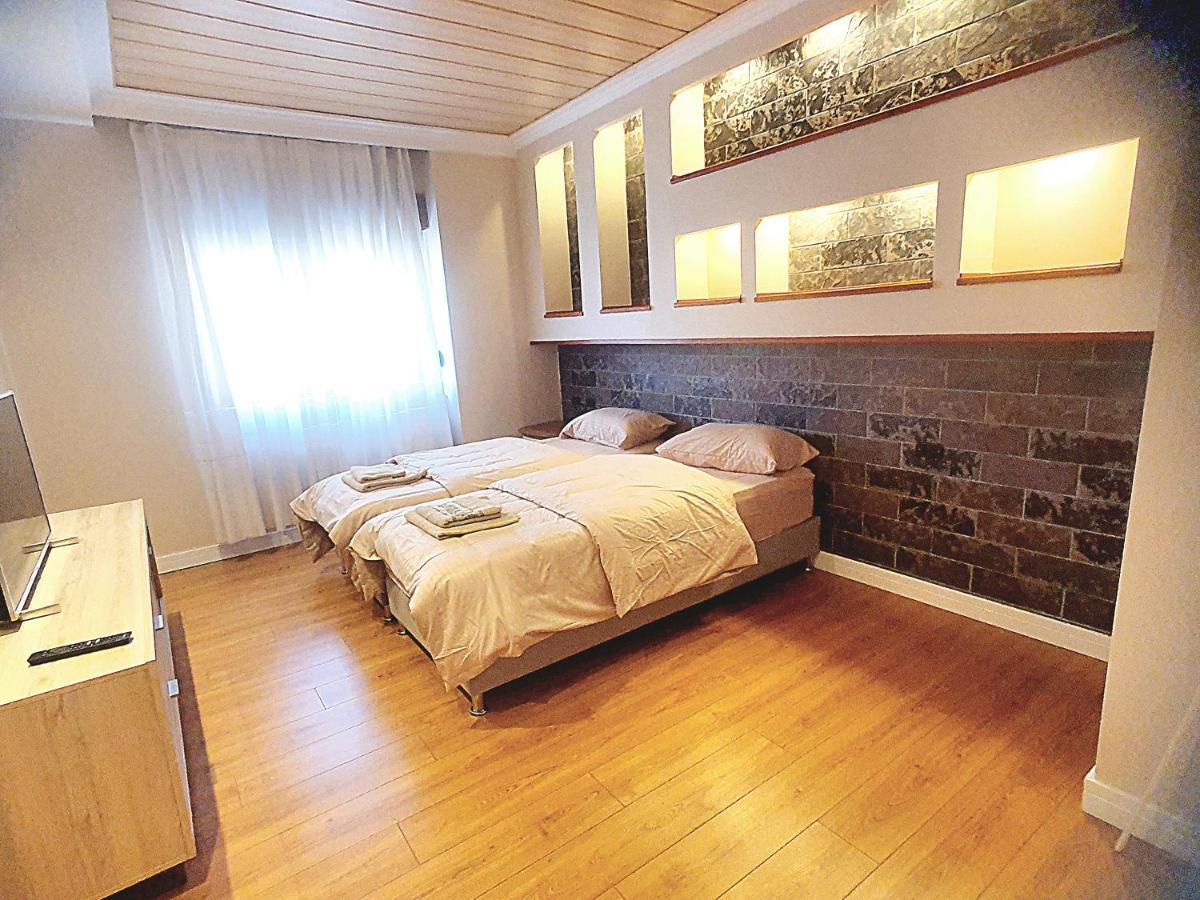 Apartamento Centerscape - Studio By Dion Tirana Exterior foto